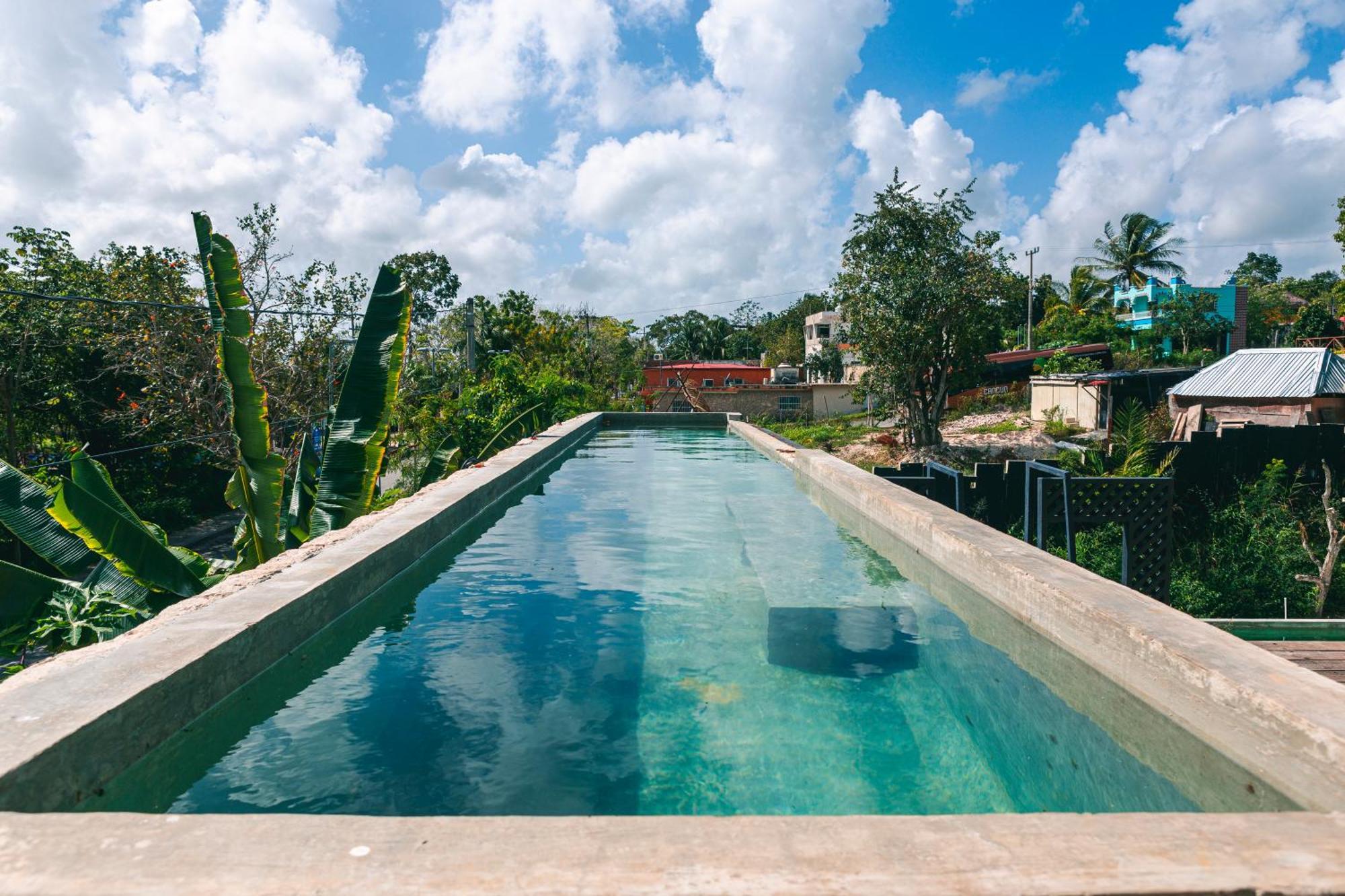 Hotel Makaaba Eco-Boutique Bacalar Eksteriør billede Swimming pool at the hotel